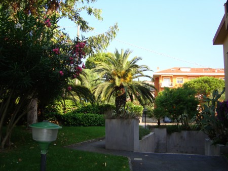 L'ingresso della palazzina